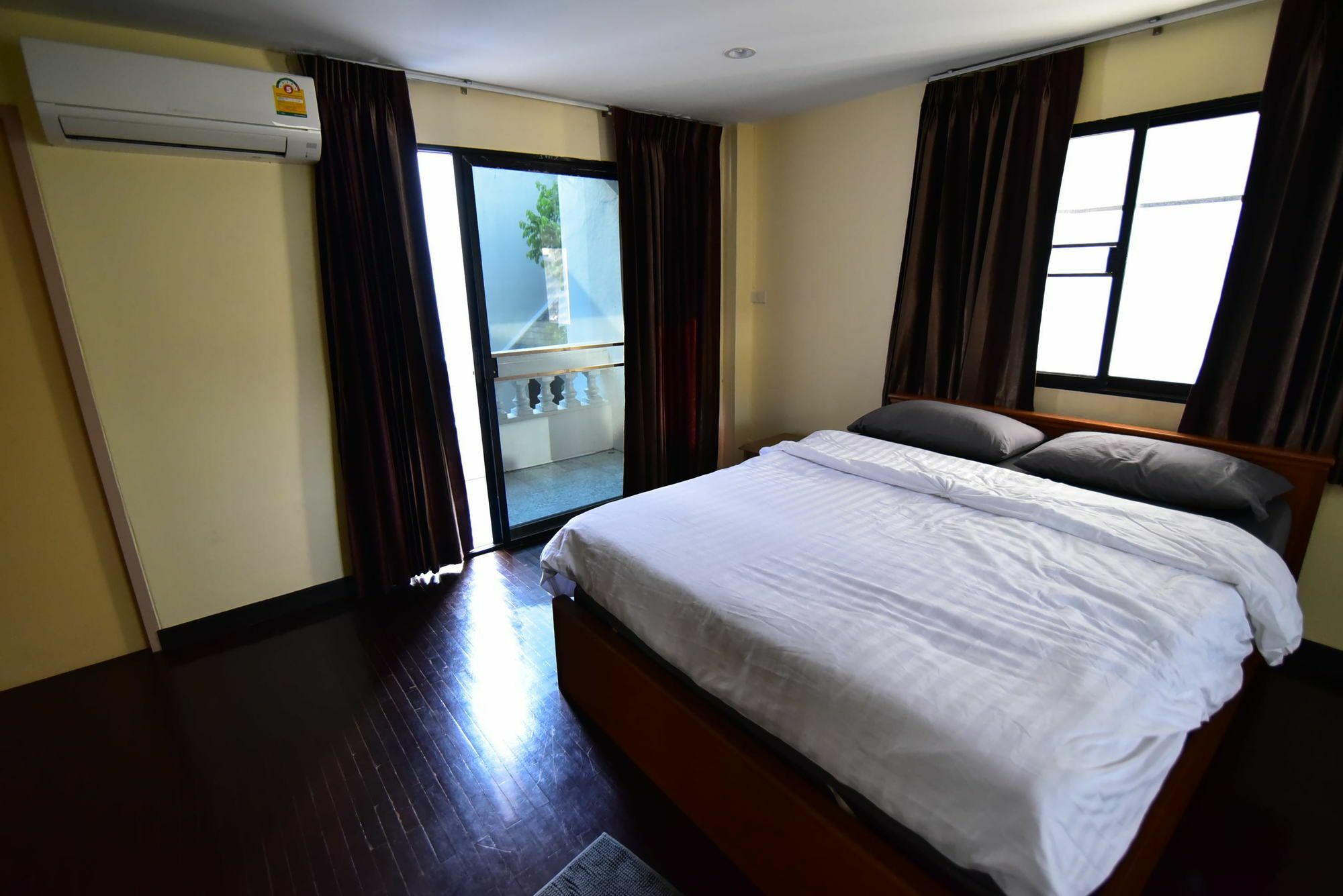 Guest house Mangosteen Sukhumvit 2*